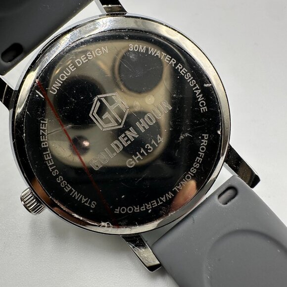 Golden Hour Nurse Watch Women Silver Tone Grey Silicone Band New Battery - Picture 5 of 14